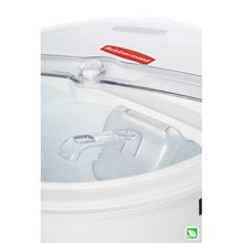 Load image into Gallery viewer, BRUTE CONT SLIDING LID/SCOOP 20G/76L
