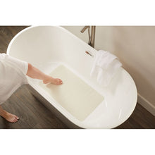 Load image into Gallery viewer, BATH MAT MEDIUM WHT
